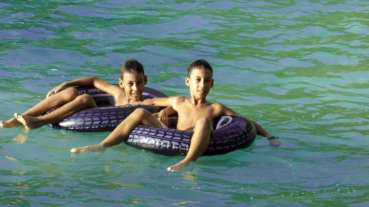 Mouggae Blues Villas Beau Vallon  0*, Beau Vallon (Mahe) Seychelles
