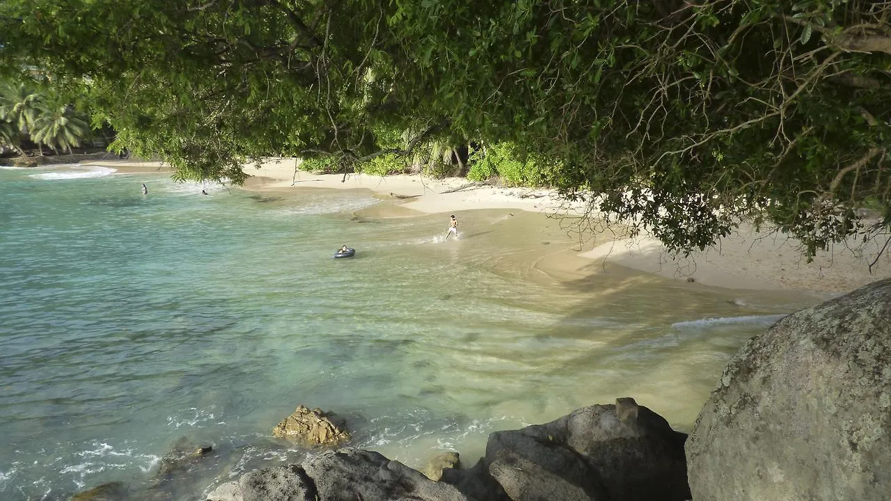 Mouggae Blues Villas Beau Vallon  Seychelles
