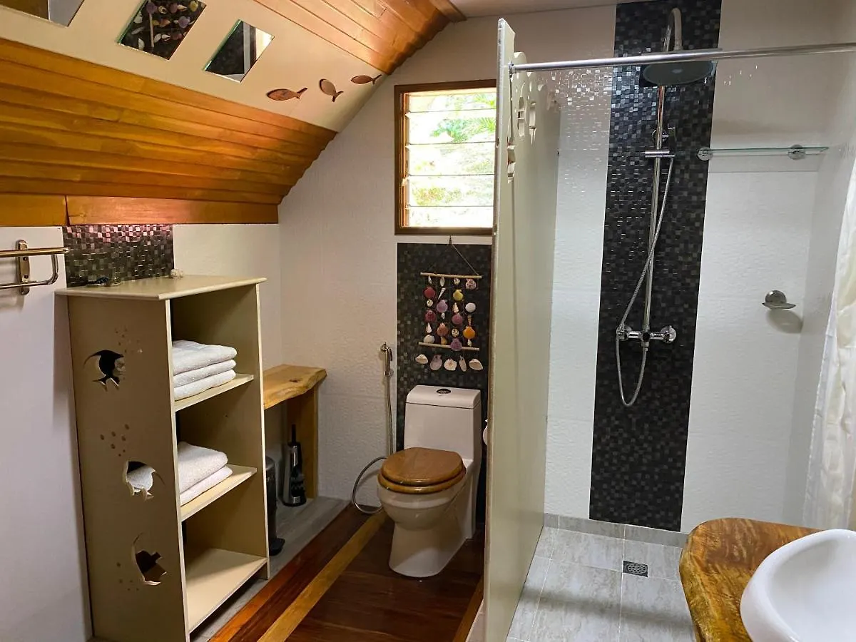 Mouggae Blues Villas Beau Vallon  Seychelles