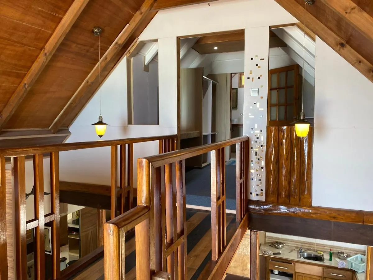 Mouggae Blues Villas Beau Vallon  Seychelles